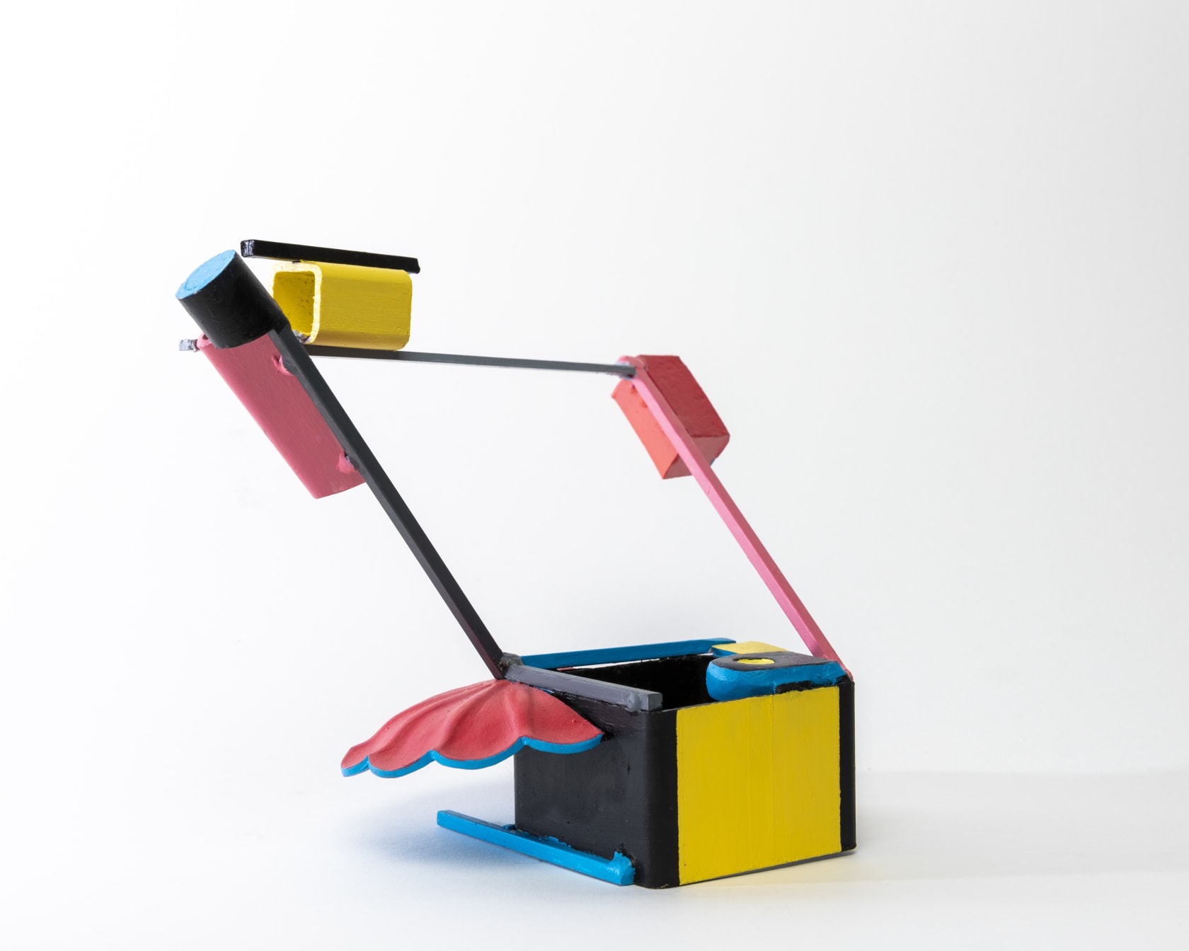 Jane Ackroyd Alice and the Yellow Box, 2021