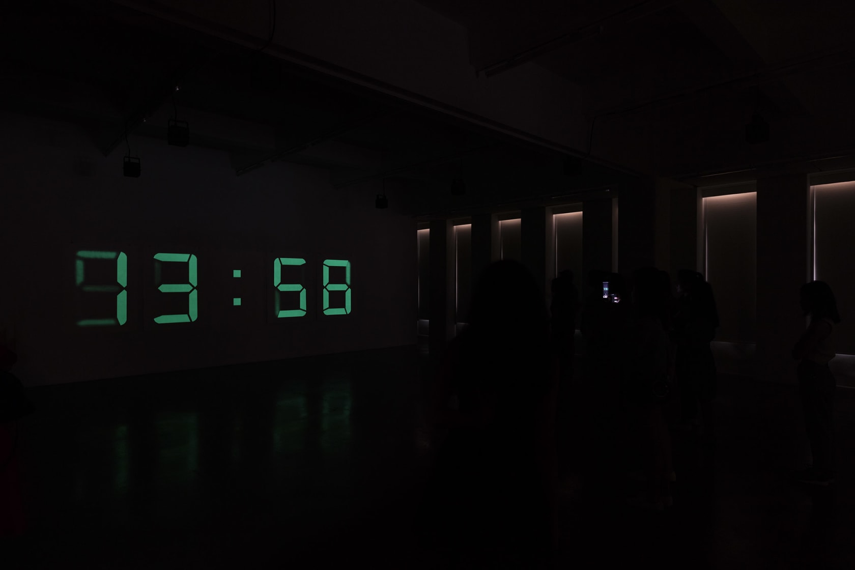 Philippe Parreno, Fade to Black, 2017