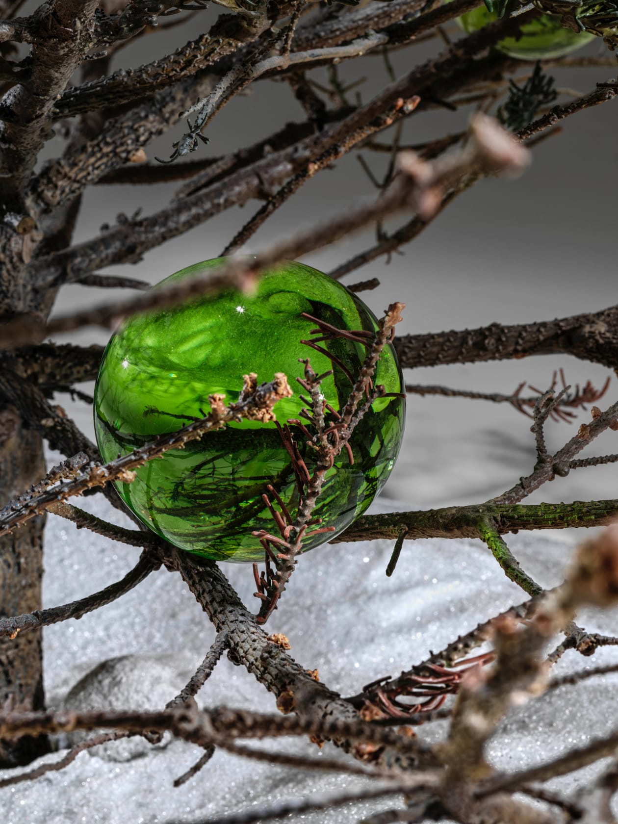 Philippe Parreno Fraught Times, UK 22nd–23rd March 20132020 Tree: Cast and painted stainless steel, glass and 5 glass ornaments Glass...