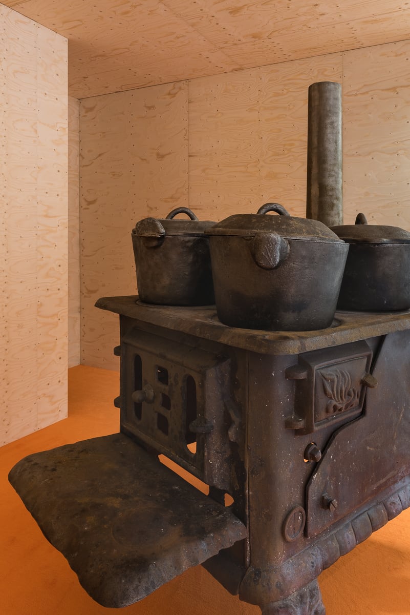 Rirkrit Tiravanija, untitled 2017 (nothing rhymes with lobscouse, labskaus, lapskaus, lobskovs), 2017