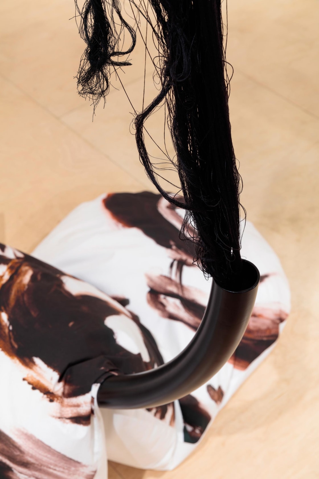 Claire Barclay, Longing and Lasting 2, 2015