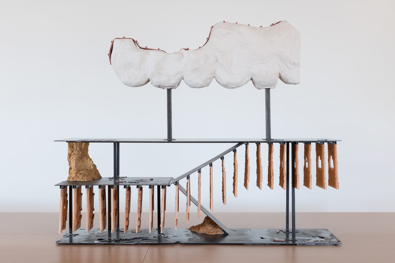 Holly Hendry, Lingua, 2021