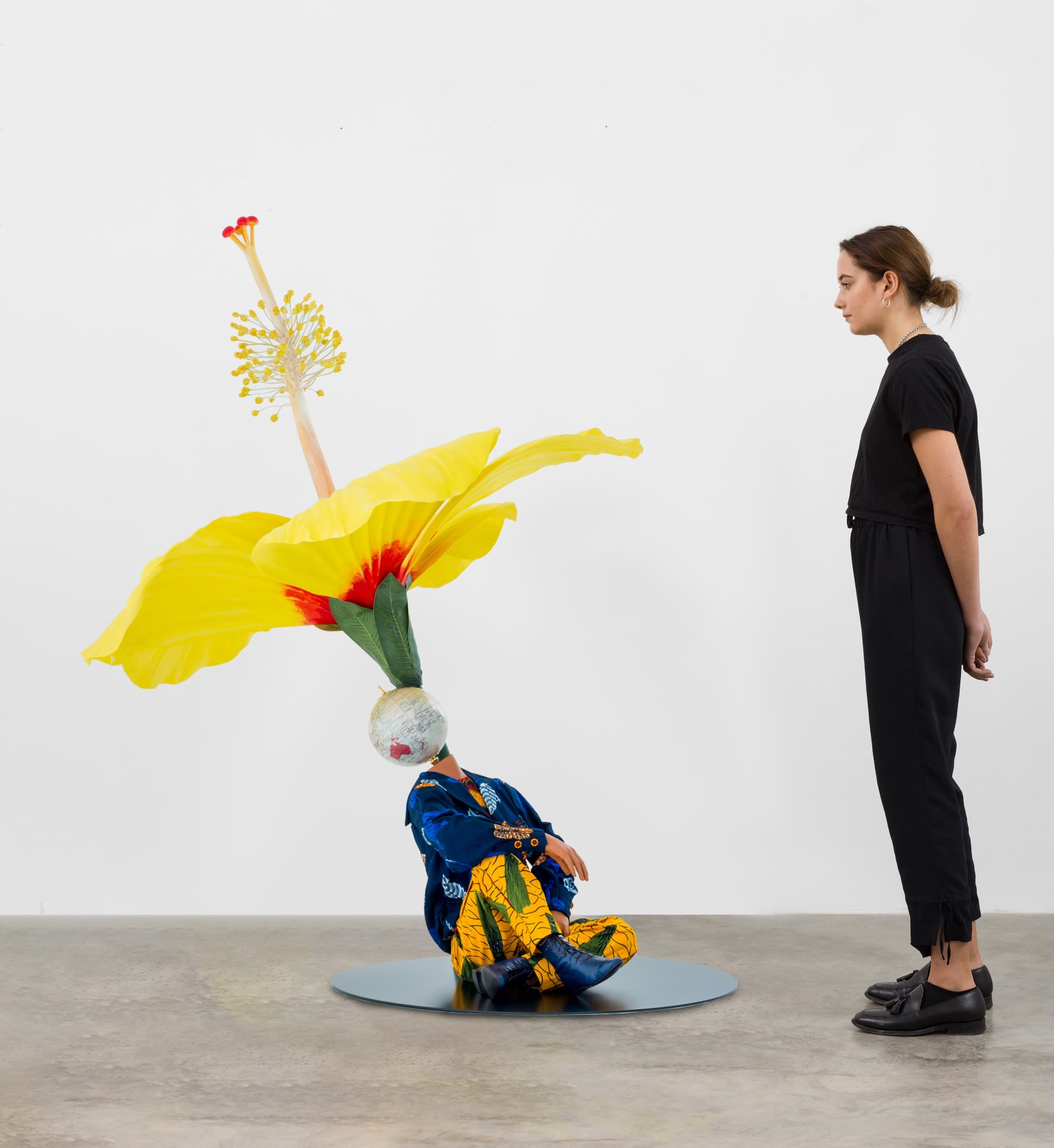 Yinka Shonibare CBE, Boy Sitting Beside Hibiscus Flower, 2015