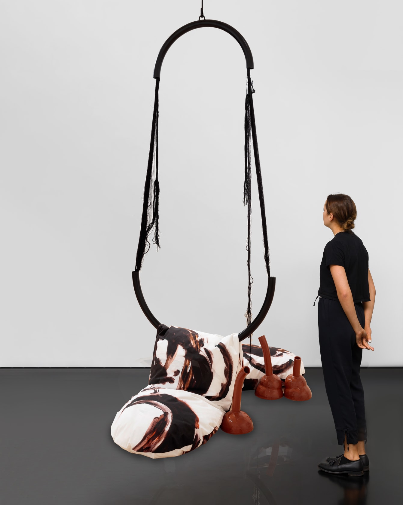 Claire Barclay, Longing and Lasting 2, 2015