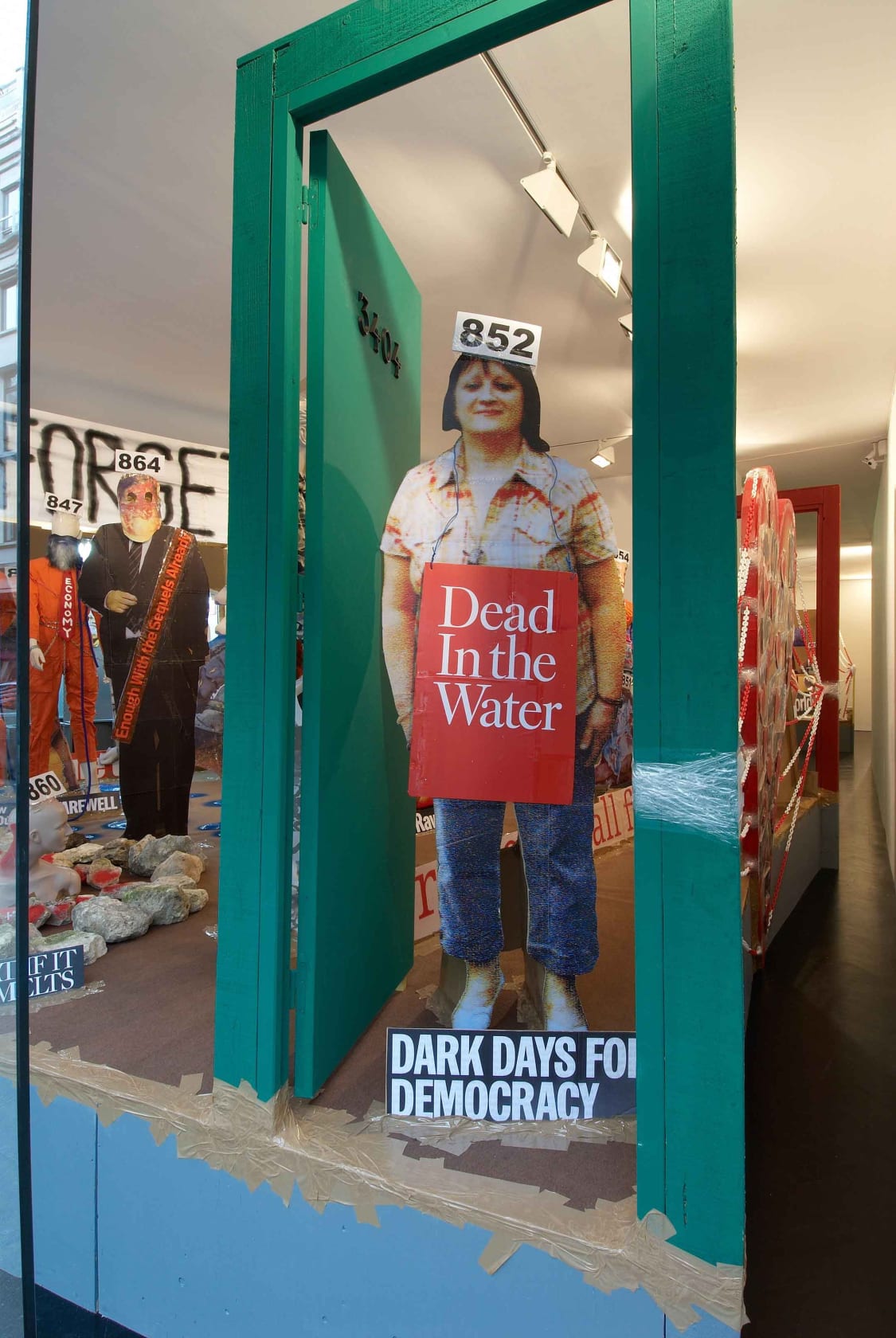 Thomas Hirschhorn, Substitution 2 (The Unforgettable), 2007