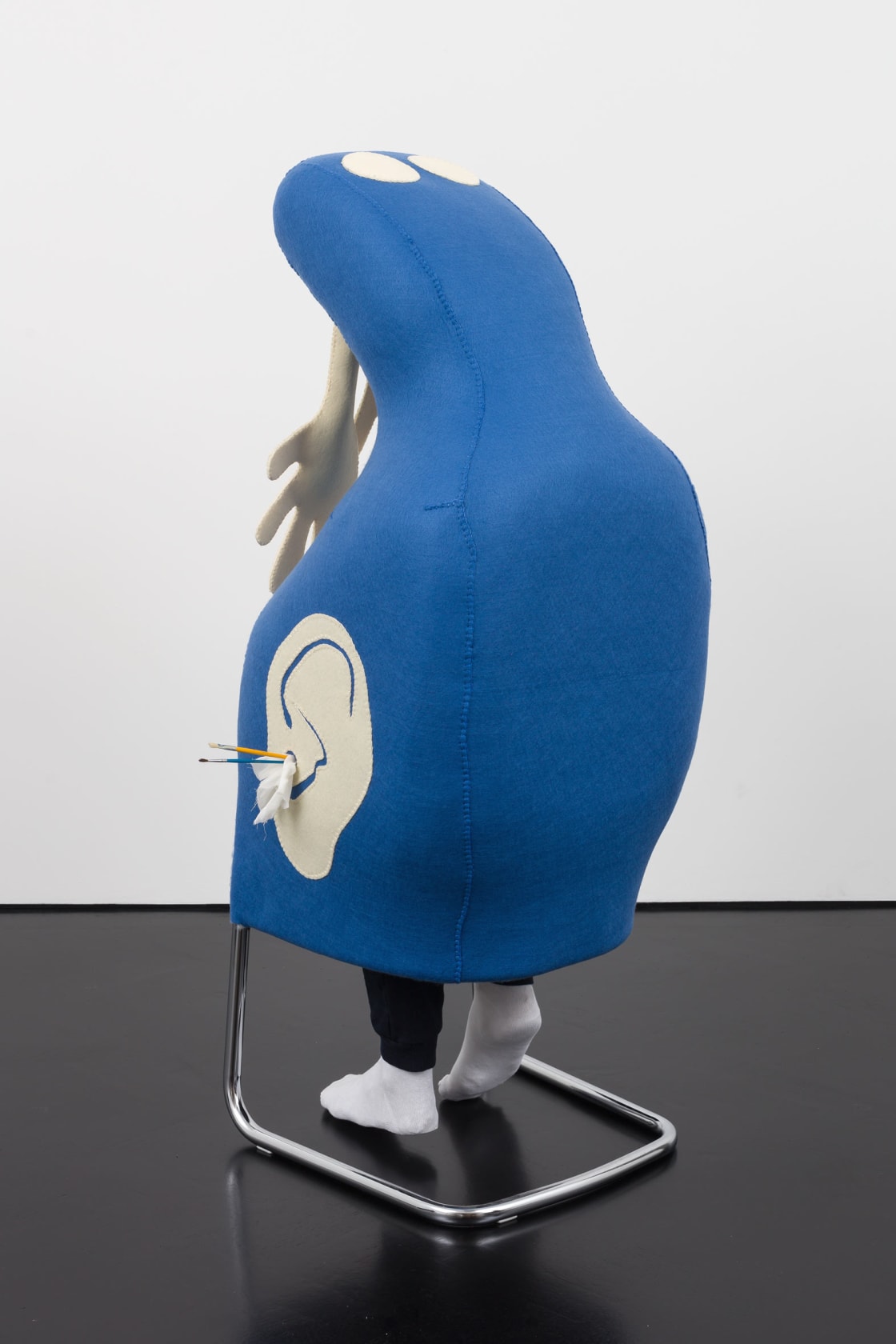Jonathan Baldock, I'll Be our Mirror, Reflect What You Are (Form Seated as Artist with Ears (Blue)), 2015