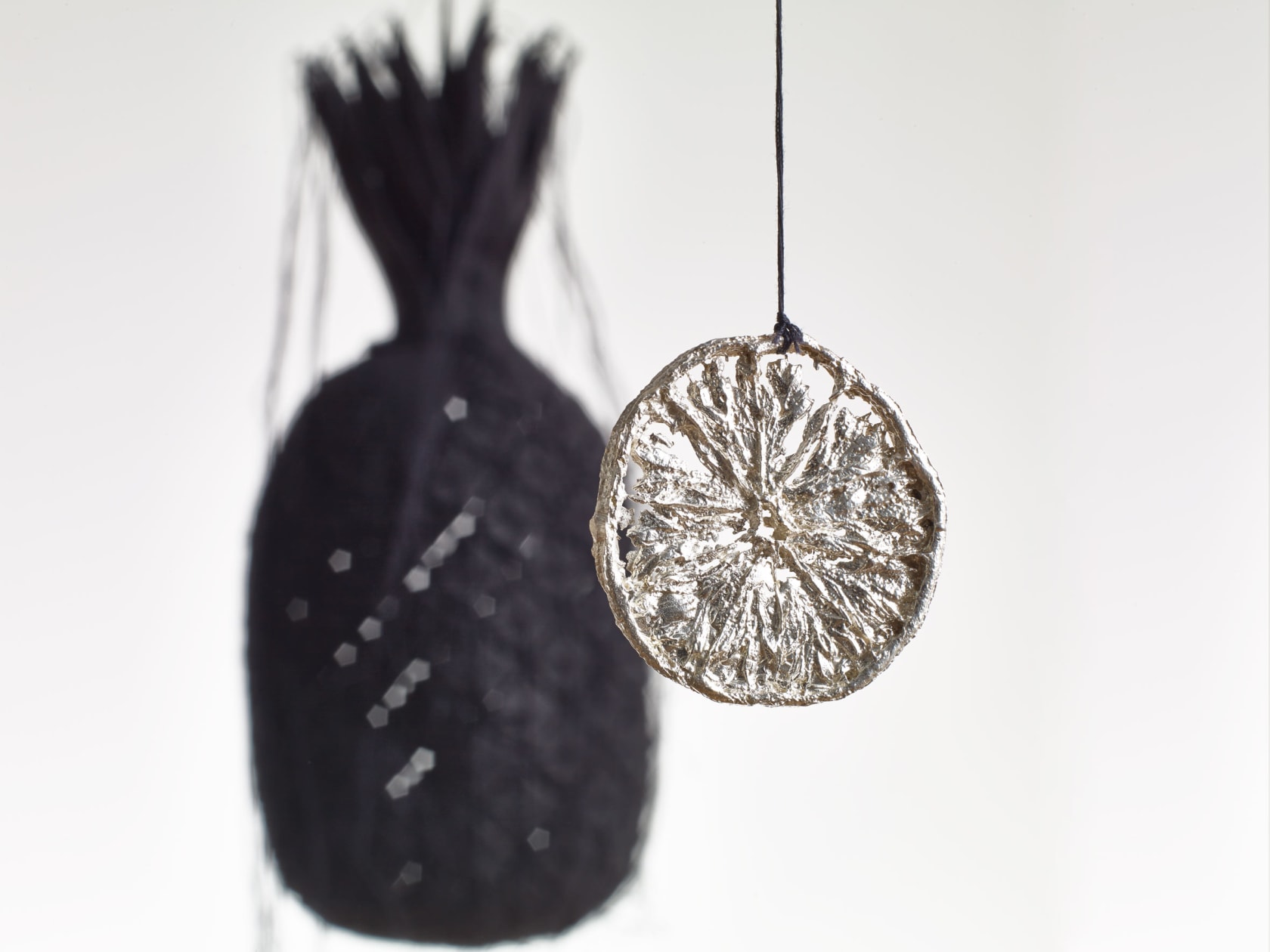 Tonico Lemos Auad, Black Pineapple, 2013