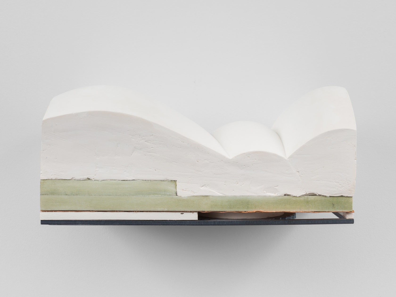 Holly Hendry, Amulet, 2019