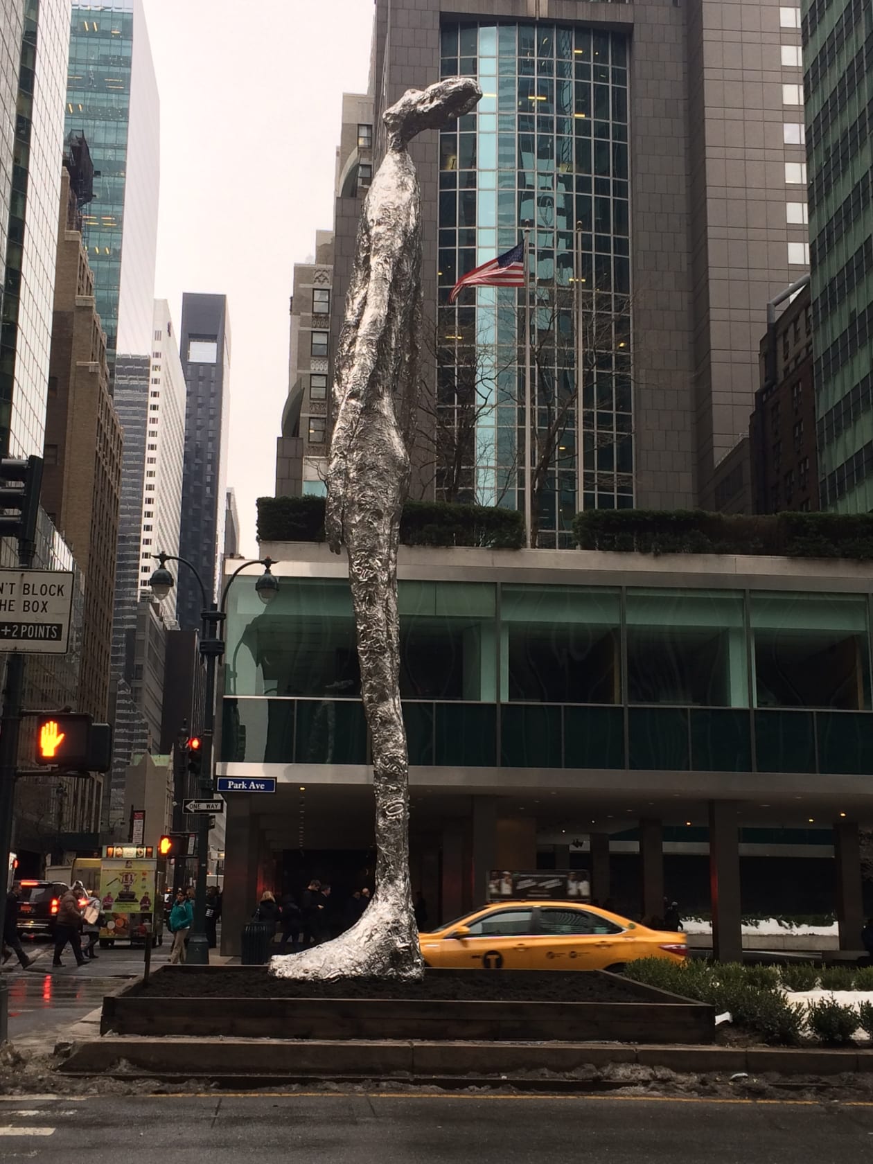 Tom Friedman, Looking Up, 2014