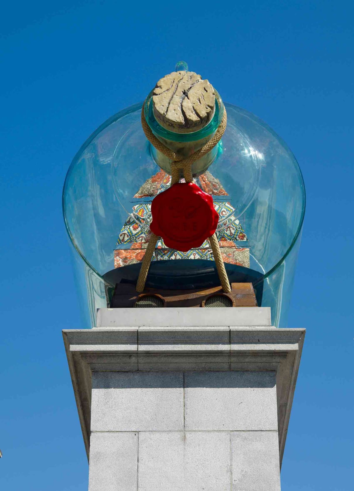 Yinka Shonibare CBE, Nelson’s Ship in a Bottle, 2010