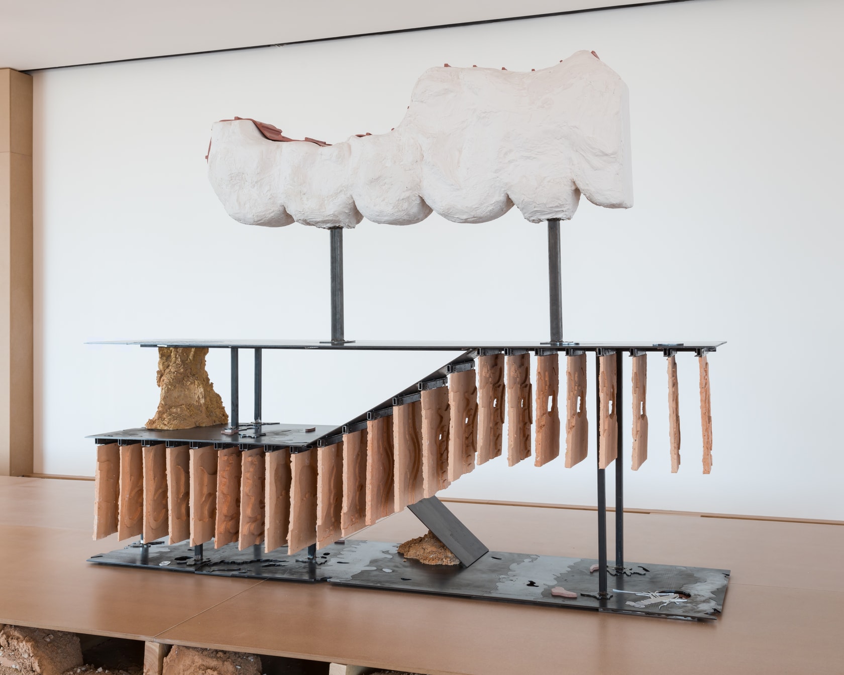 Holly Hendry, Lingua, 2021