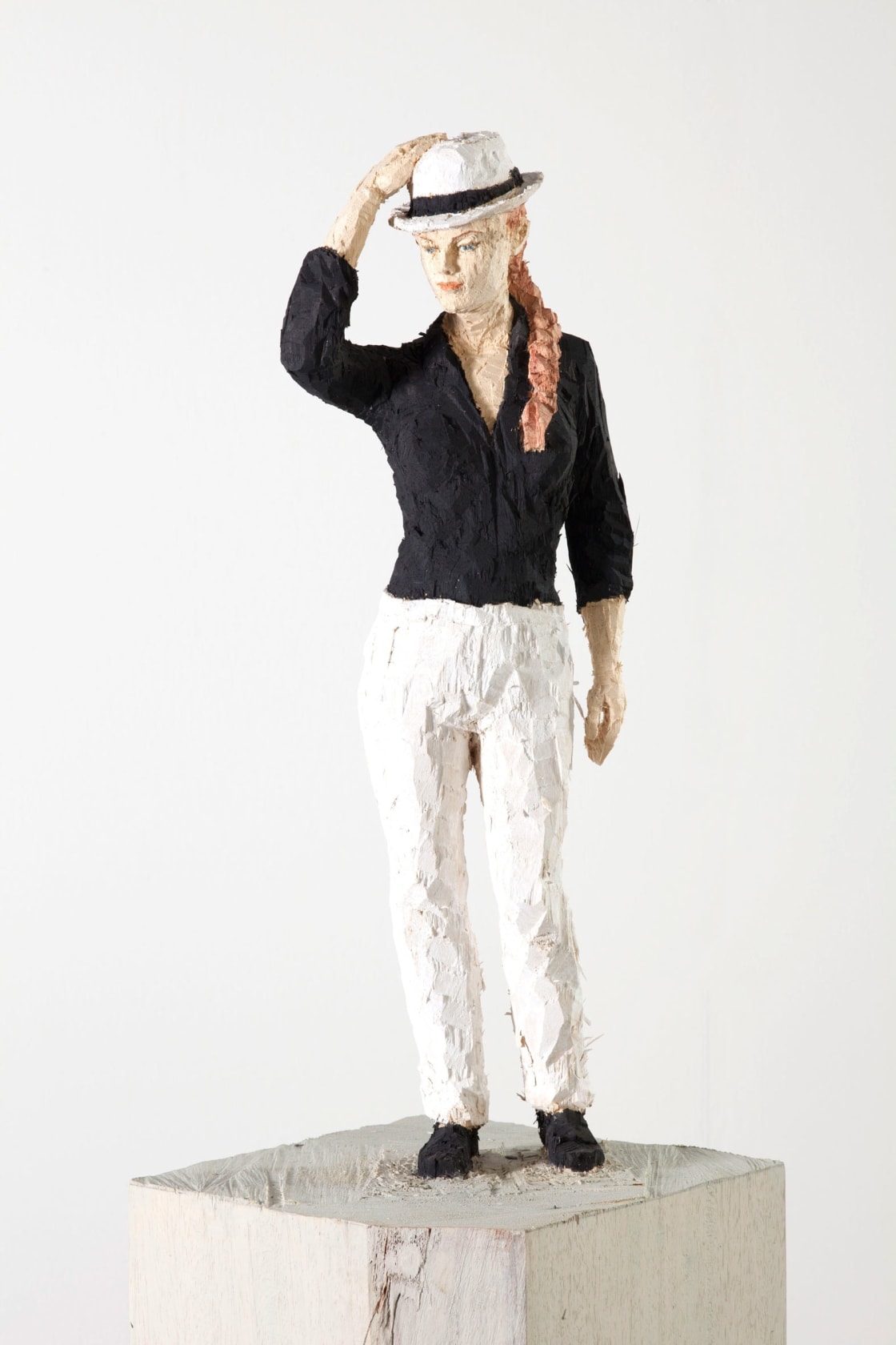 Stephan Balkenhol, Woman with White Hat, 2013