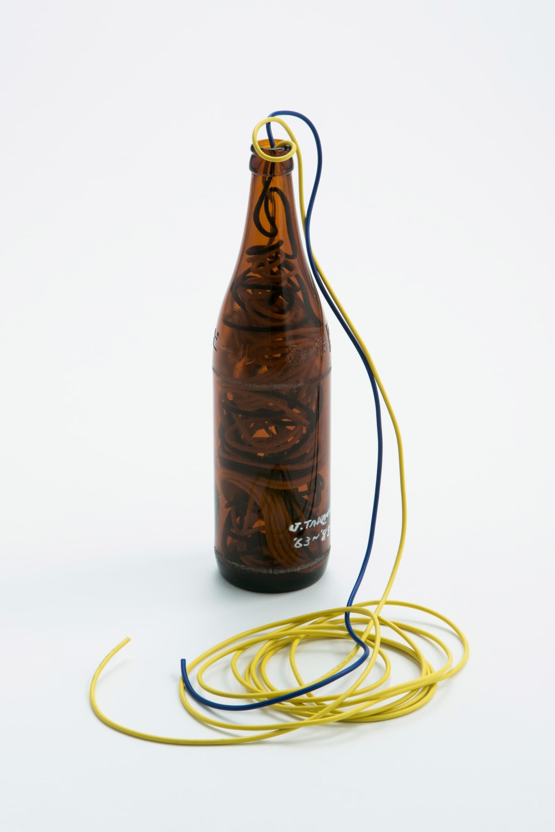 Jiro Takamatsu The String in the Bottle No. 1133, 1963 - 1985
