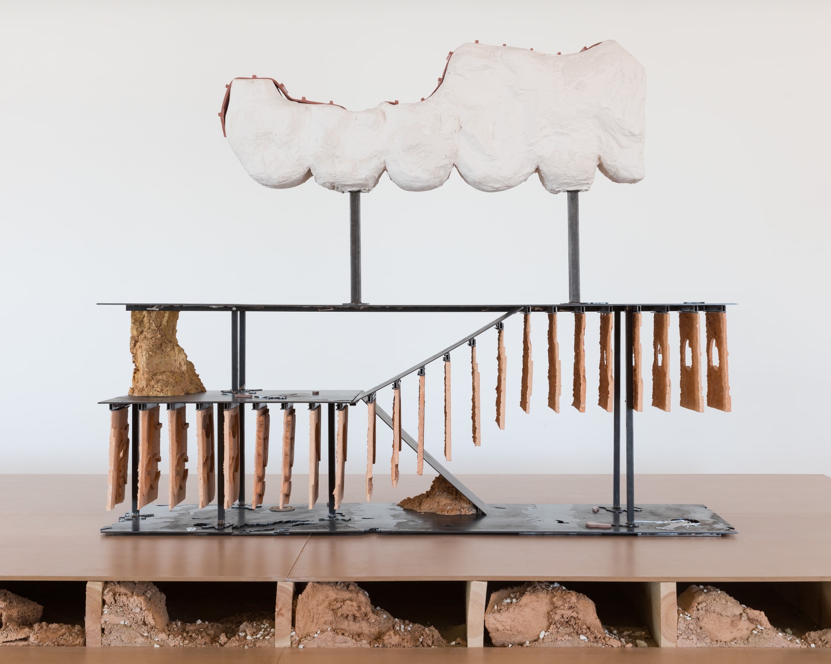 Holly Hendry, Lingua, 2021