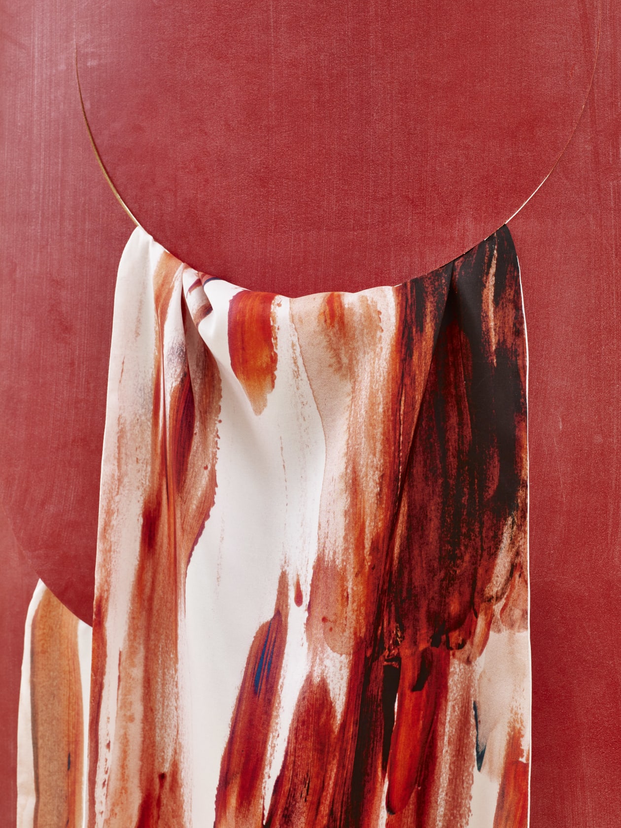 Claire Barclay, Fallen, 2015