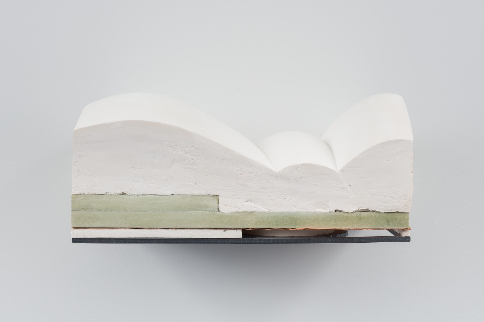 Holly Hendry, Amulet, 2019