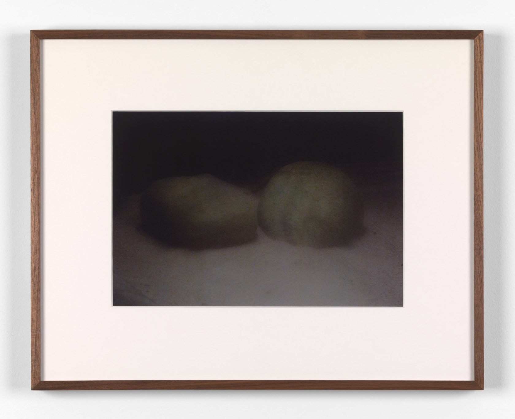 Rivane Neuenschwander, A place not far from here, 2009
