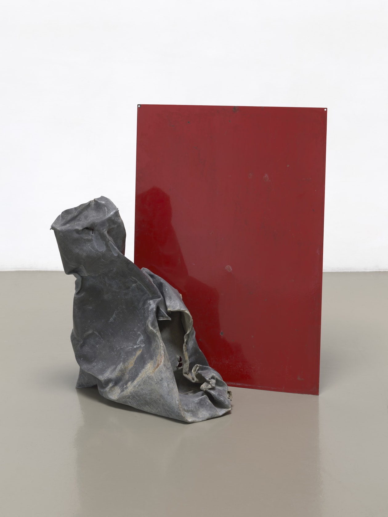 Red Whale / ROCI TIBET, 1985 Lead and enamelled steel, 23 kg 89.7 x 84 x 45 cm (35.31 x...