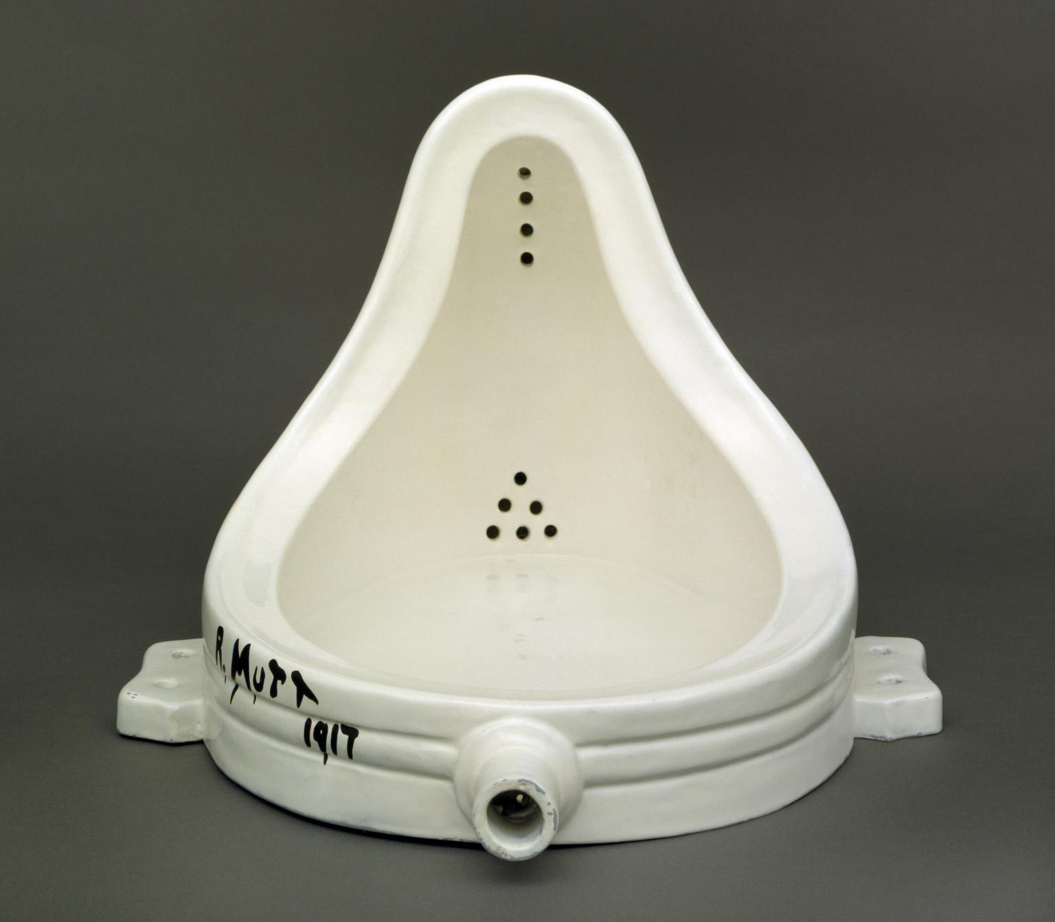 Marcel Duchamp, Fountain, 1917, replica 1964