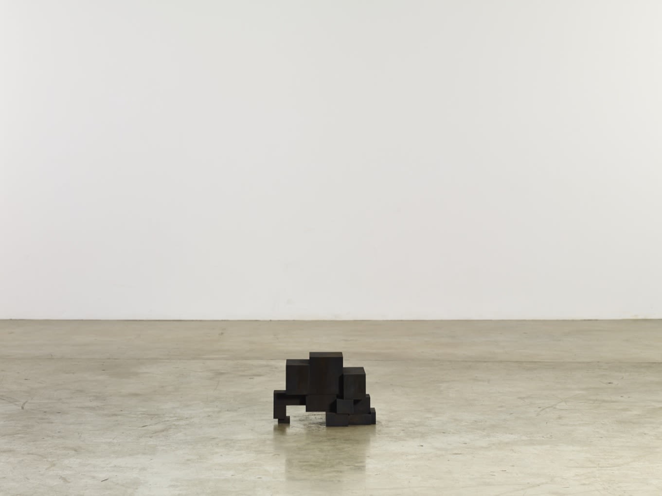 Antony Gormley SMALL STOP, 2013
