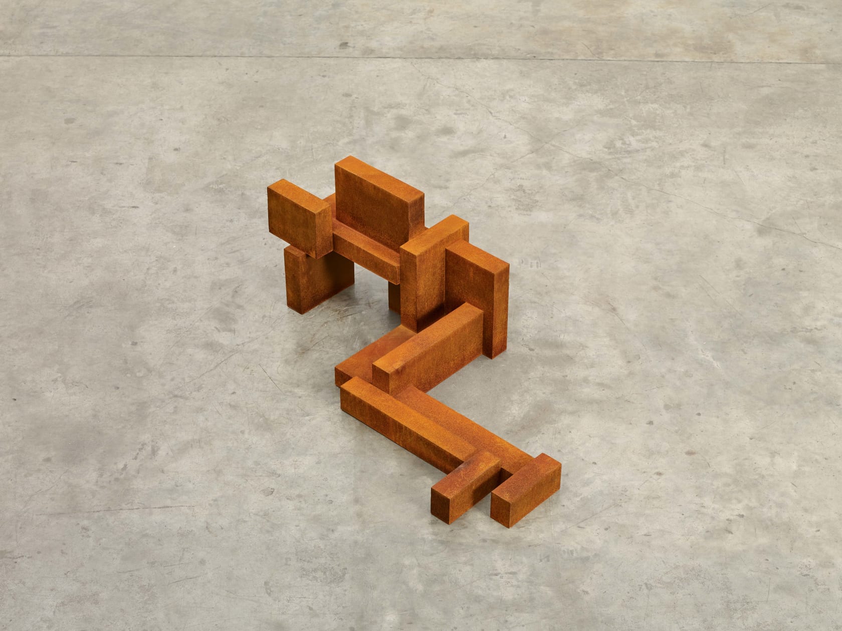 Antony Gormley, LOUNGE II, 2019