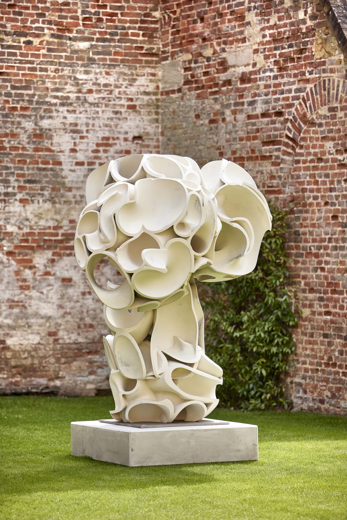 Installation view, Tony Cragg at Houghton Hall 19 May—26 September 2021 Houghton Hall, Norfolk, UK
