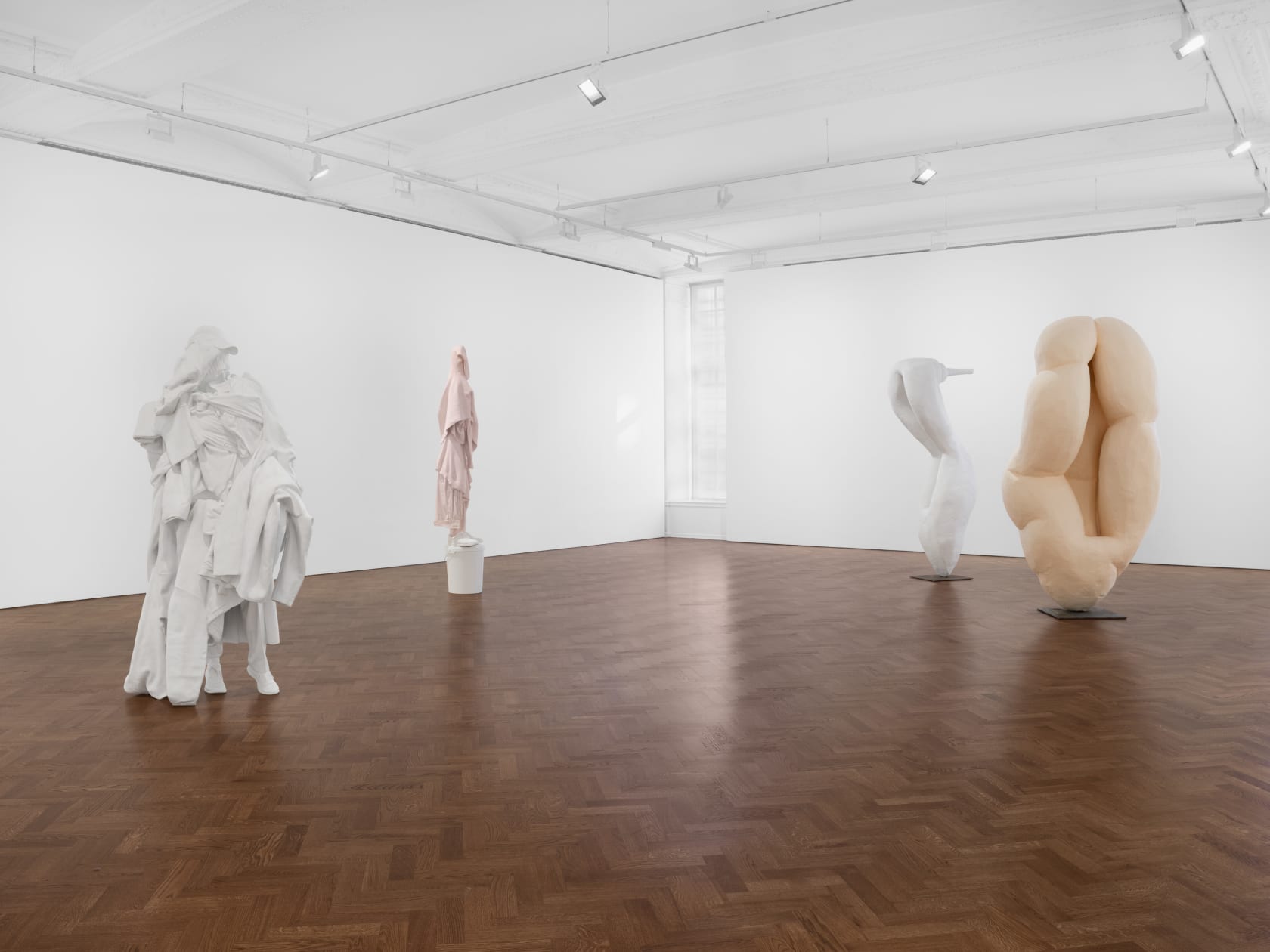 Erwin Wurm Surrogates