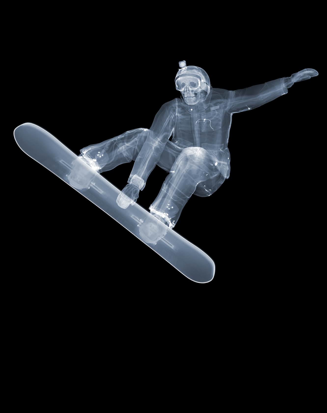 Nick Veasey, Snowboarder, 2018