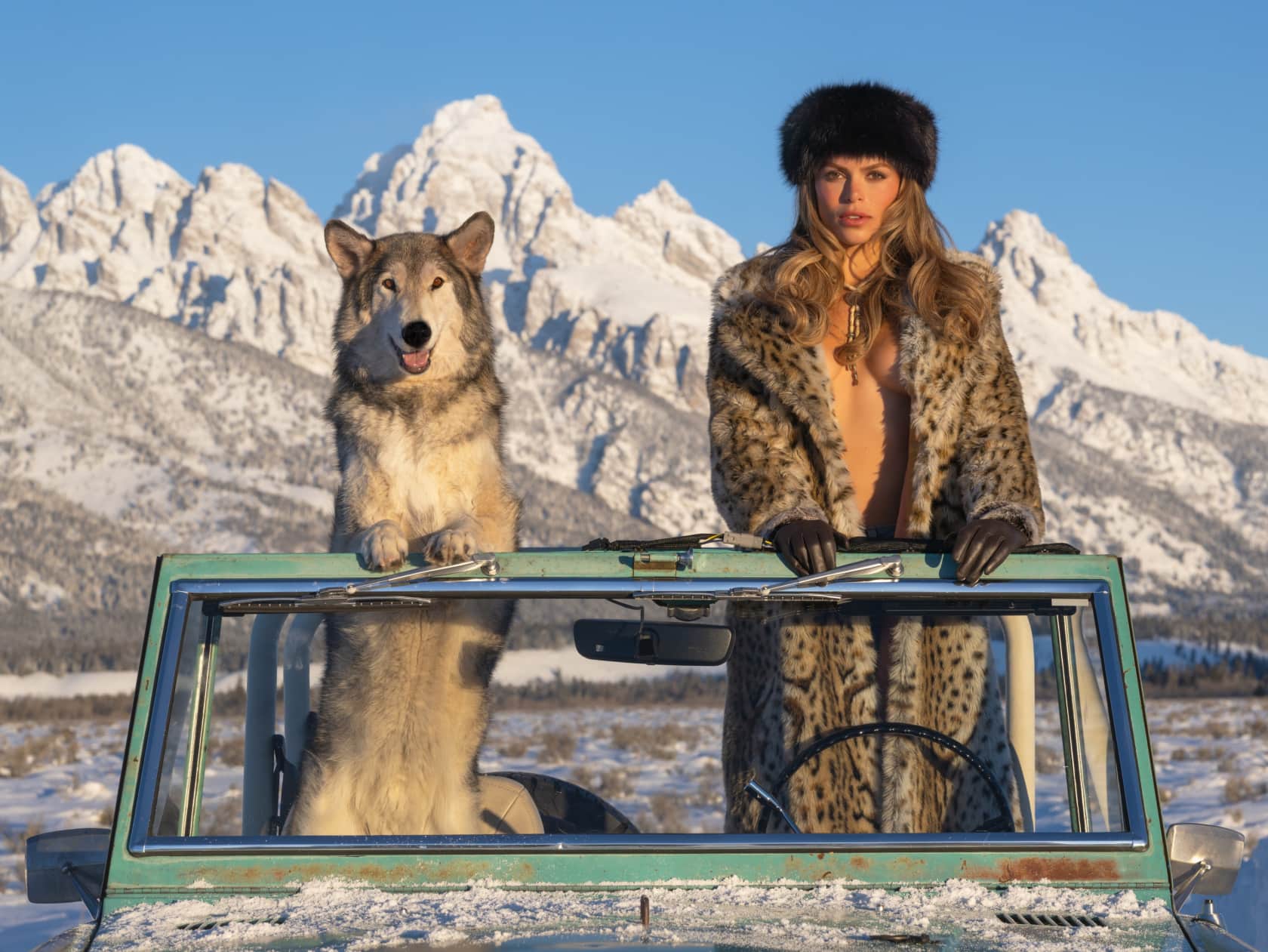 David Yarrow, Twin Peaks (Colour), 2025