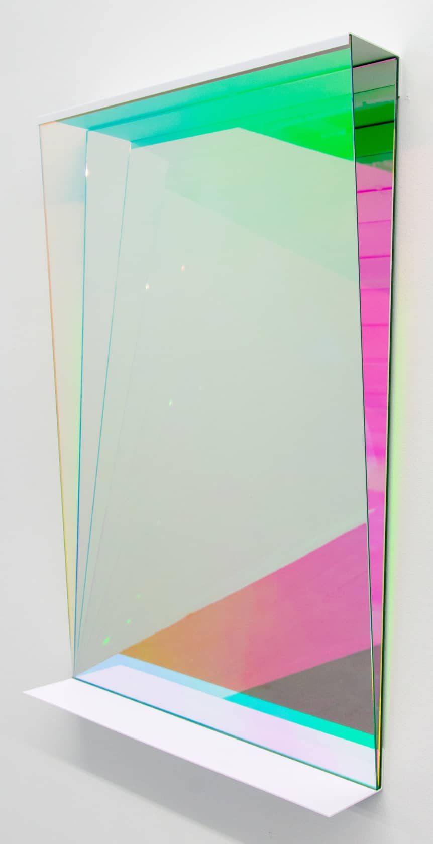 Sali Muller Down the rabbit hole Safety glass, safety mirror, dichroic foil, metal