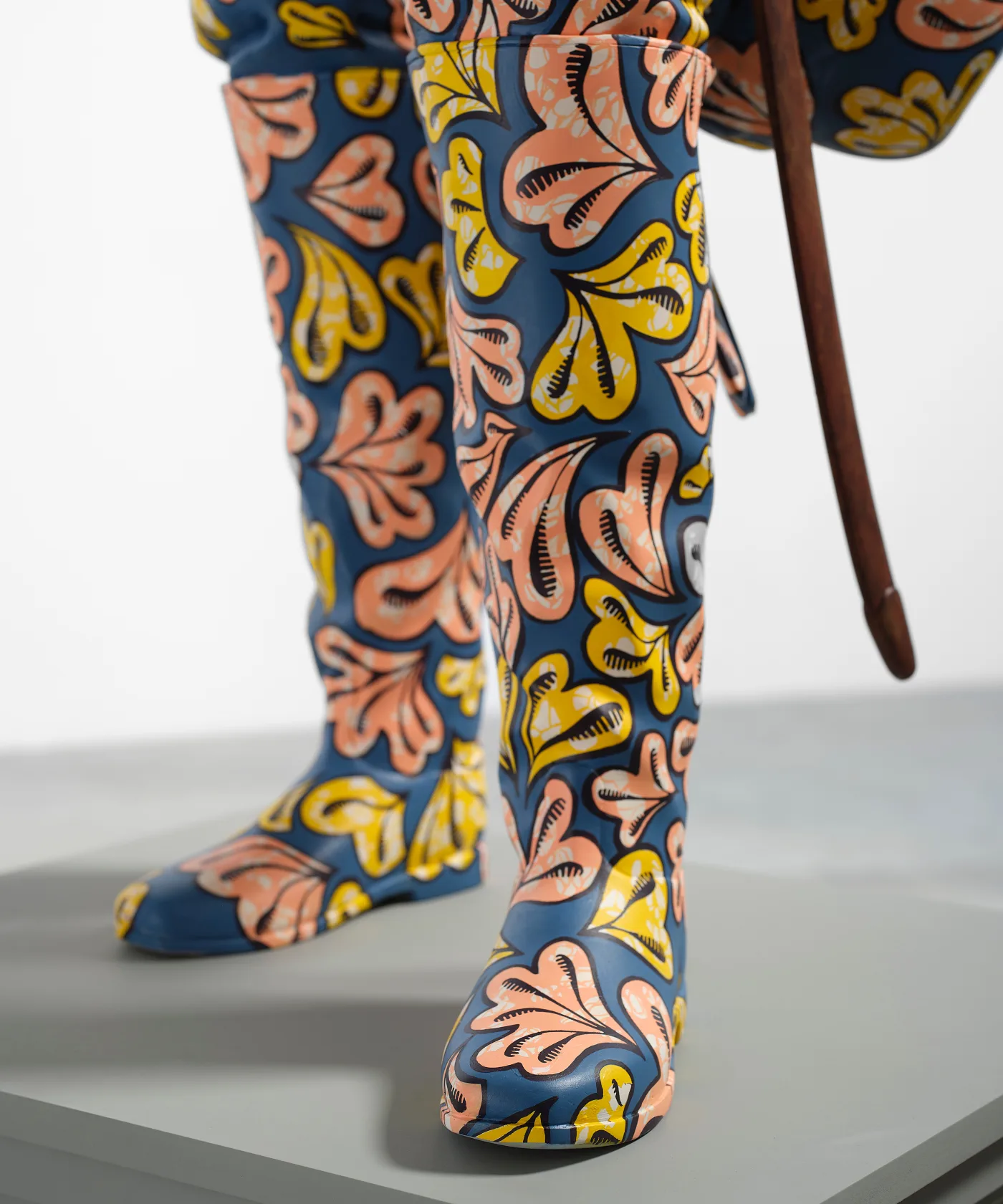 Yinka Shonibare Decolonised Structures (Campbell), 2022