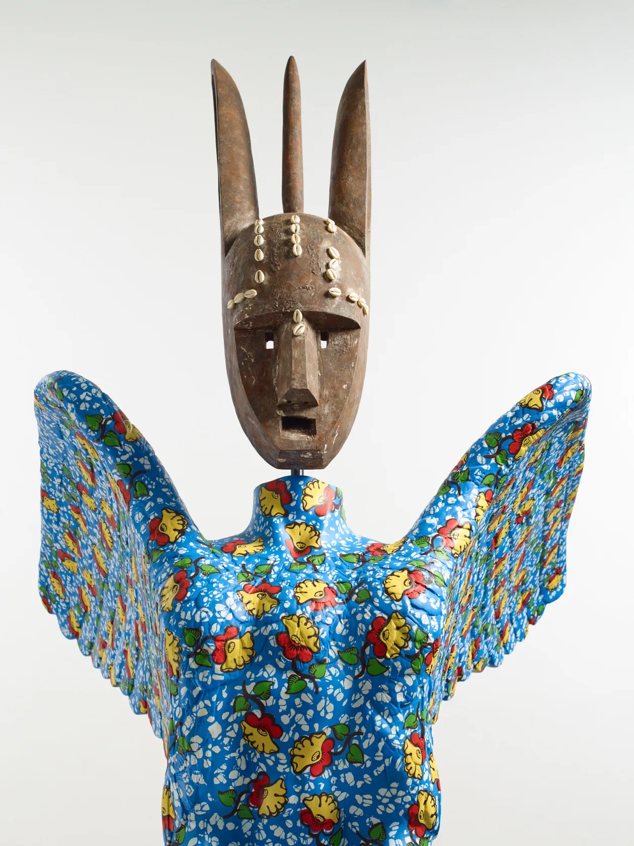 Yinka Shonibare, Hybrid Sculpture (Sphinx), 2021