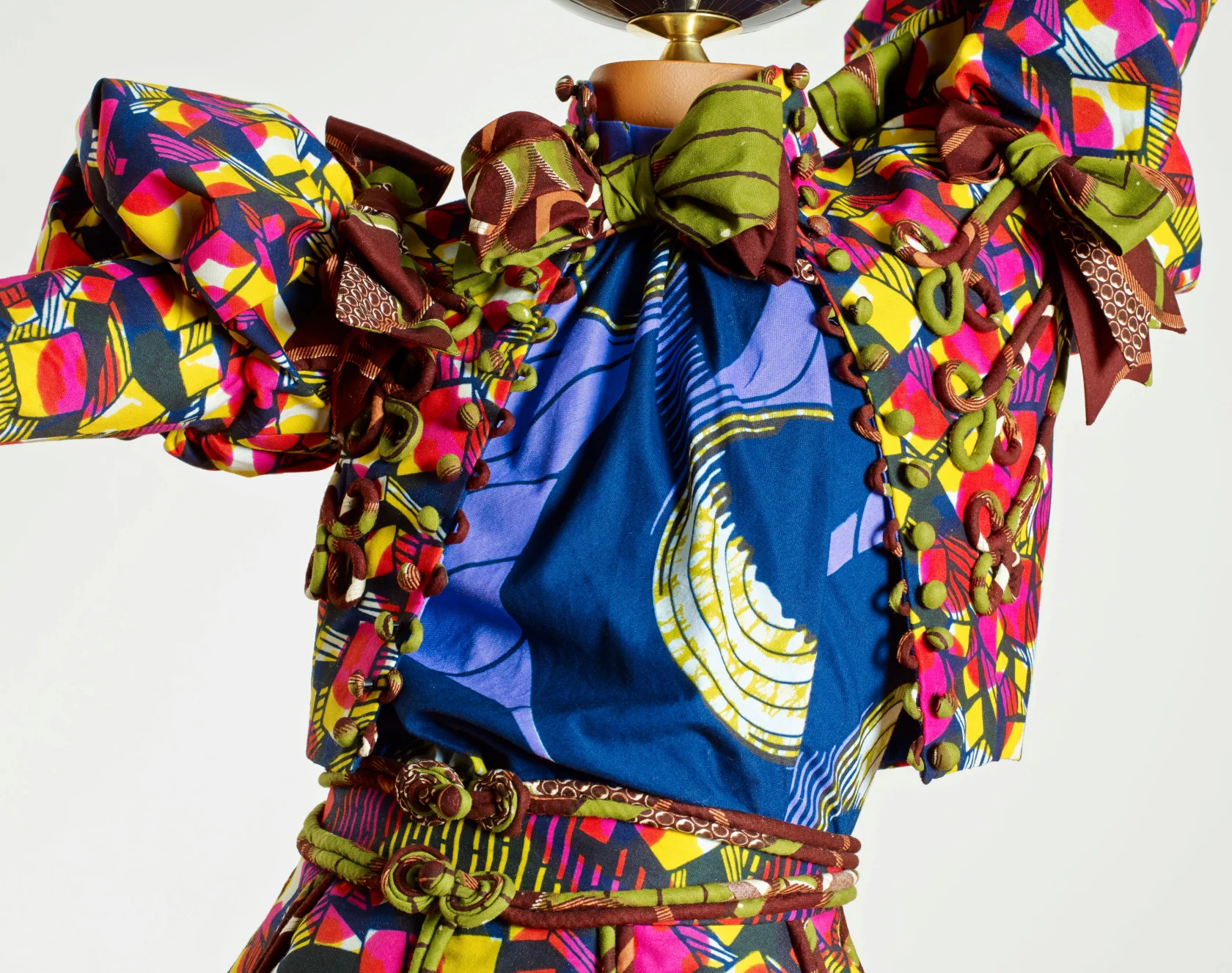 Yinka Shonibare, Flower Power Kids (Dueling), 2014