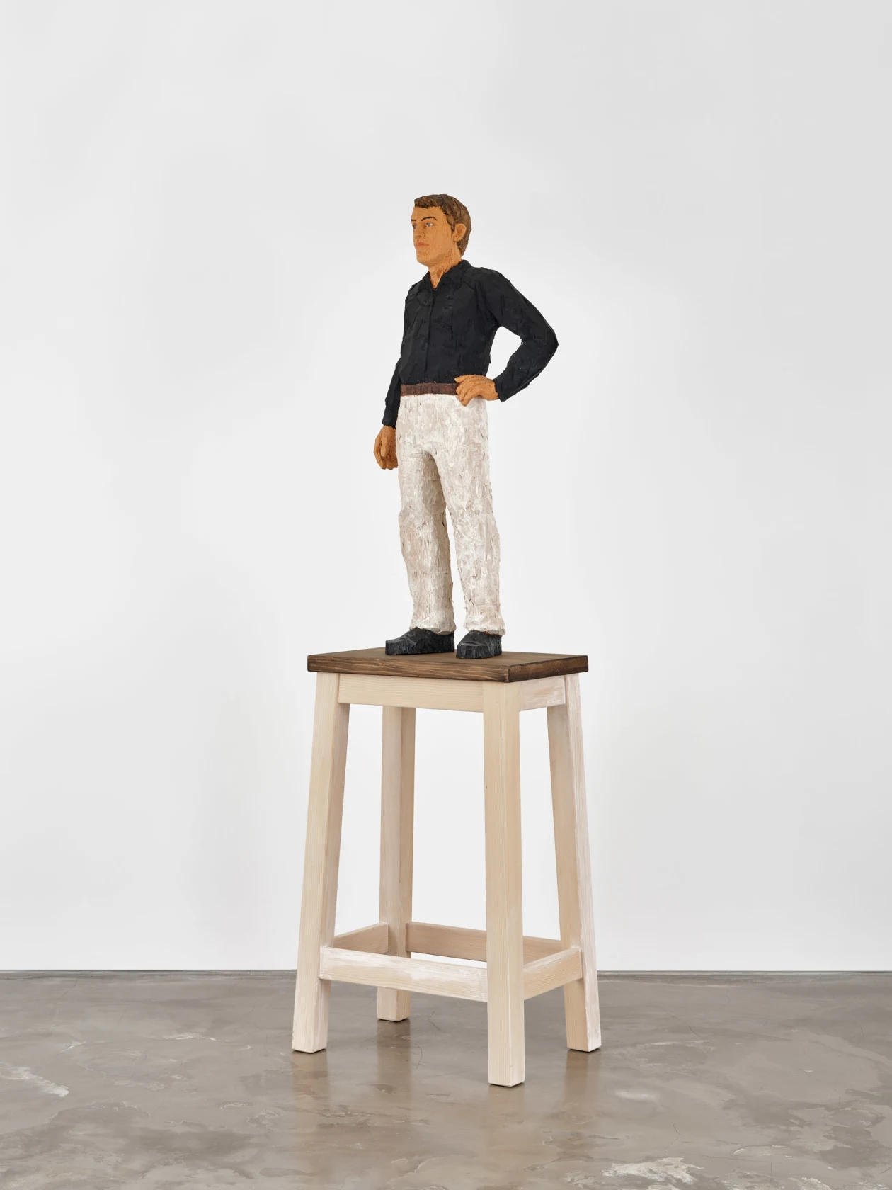 Stephan Balkenhol, Classic man on pedestal, 2019