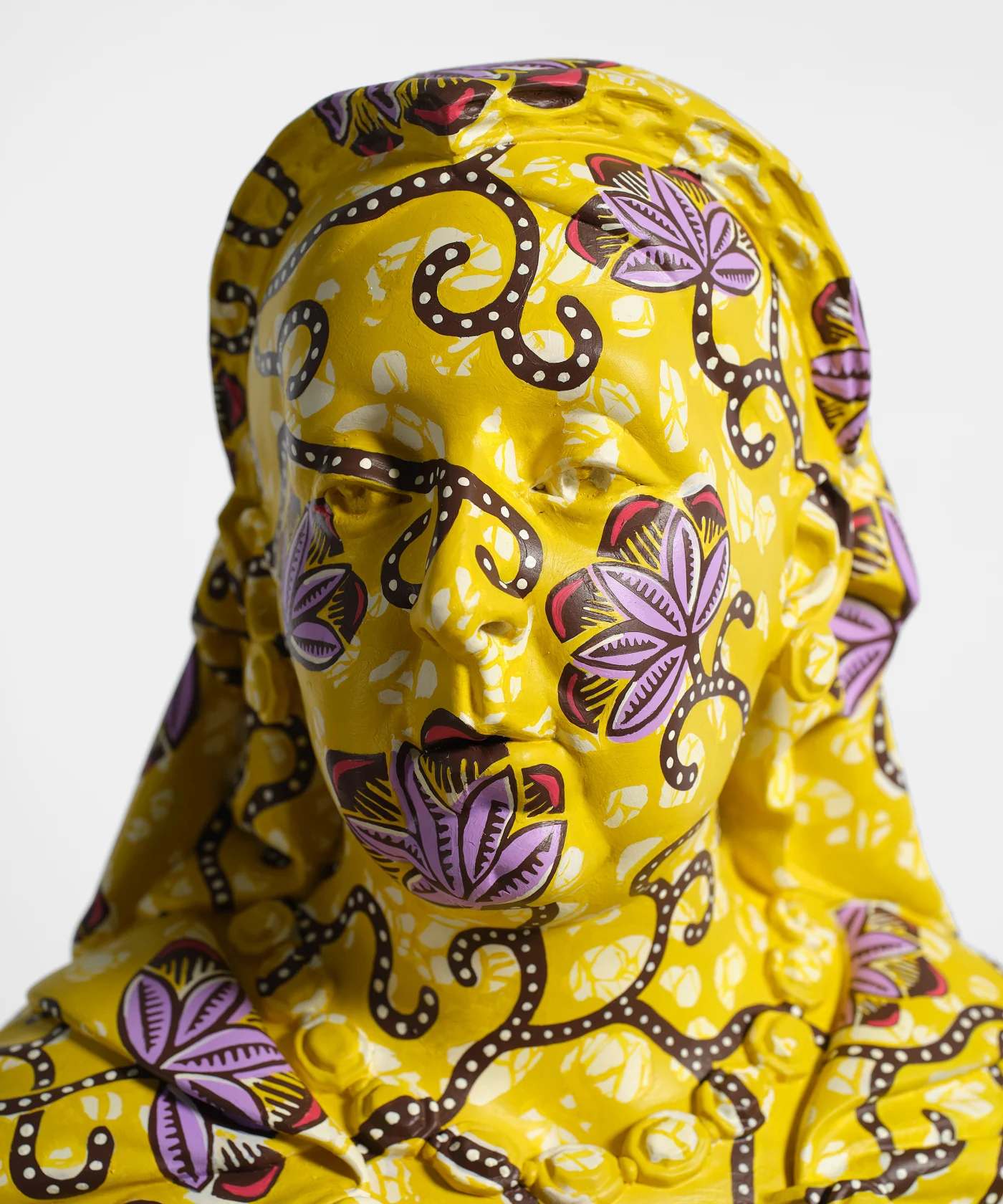 Yinka Shonibare Decolonised Structures (Queen Victoria), 2022