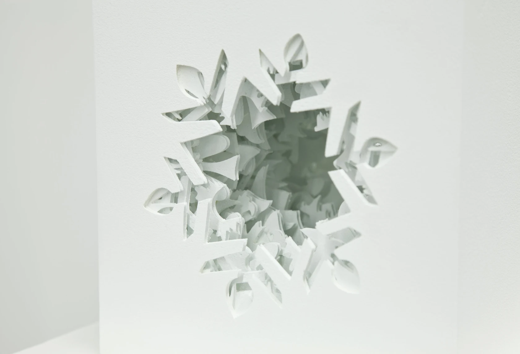 Tom Friedman, Untitled (Snowflake Cube), 2014
