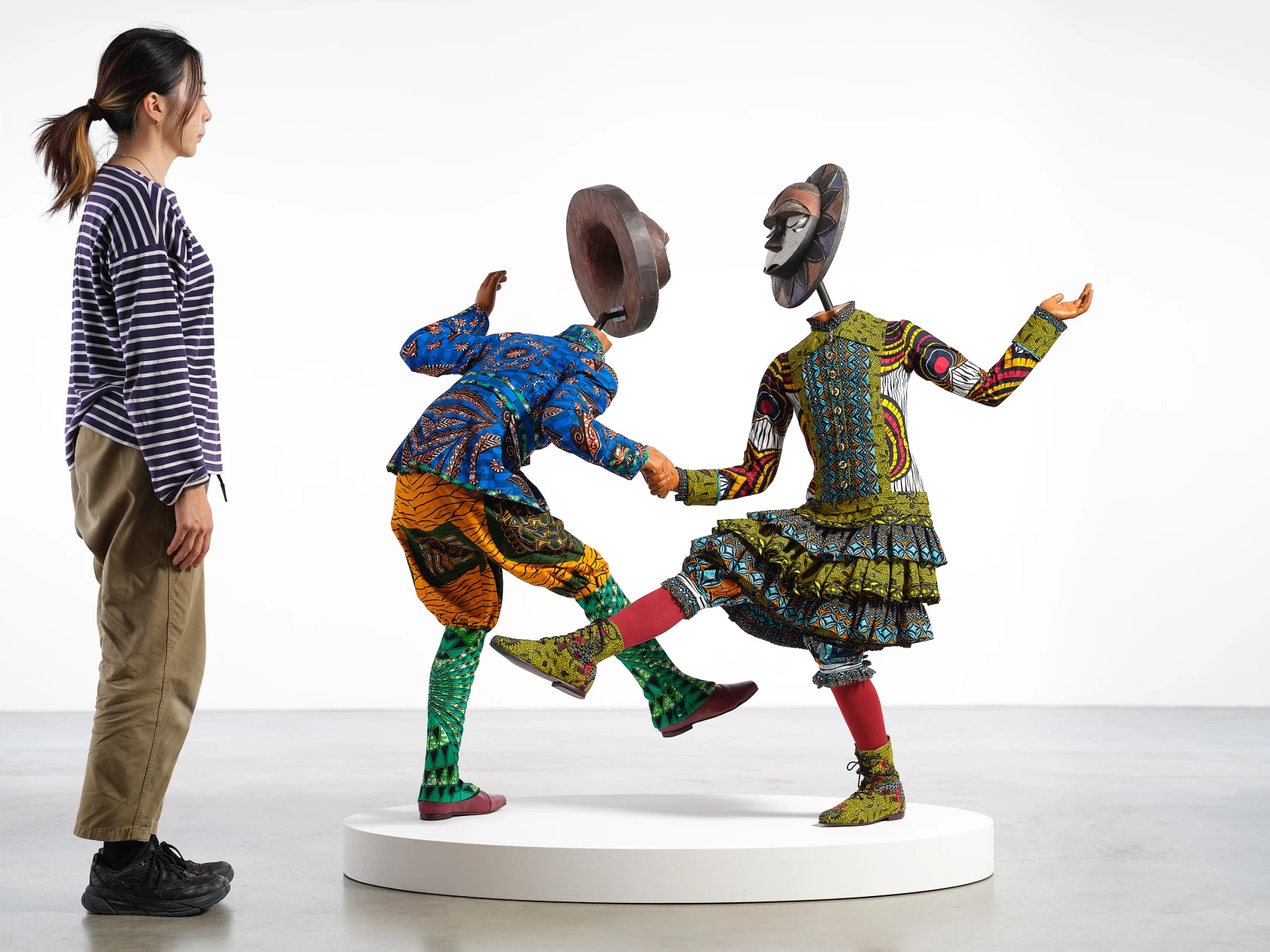 Yinka Shonibare Sun Dance Kids (Boy and Girl), 2023
