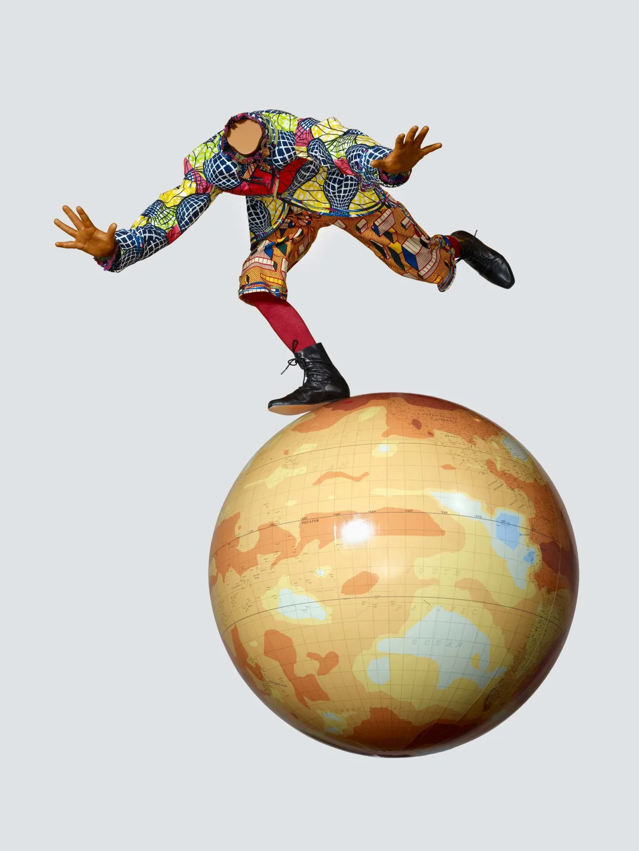 Yinka Shonibare Boy on a Globe 4, 2011