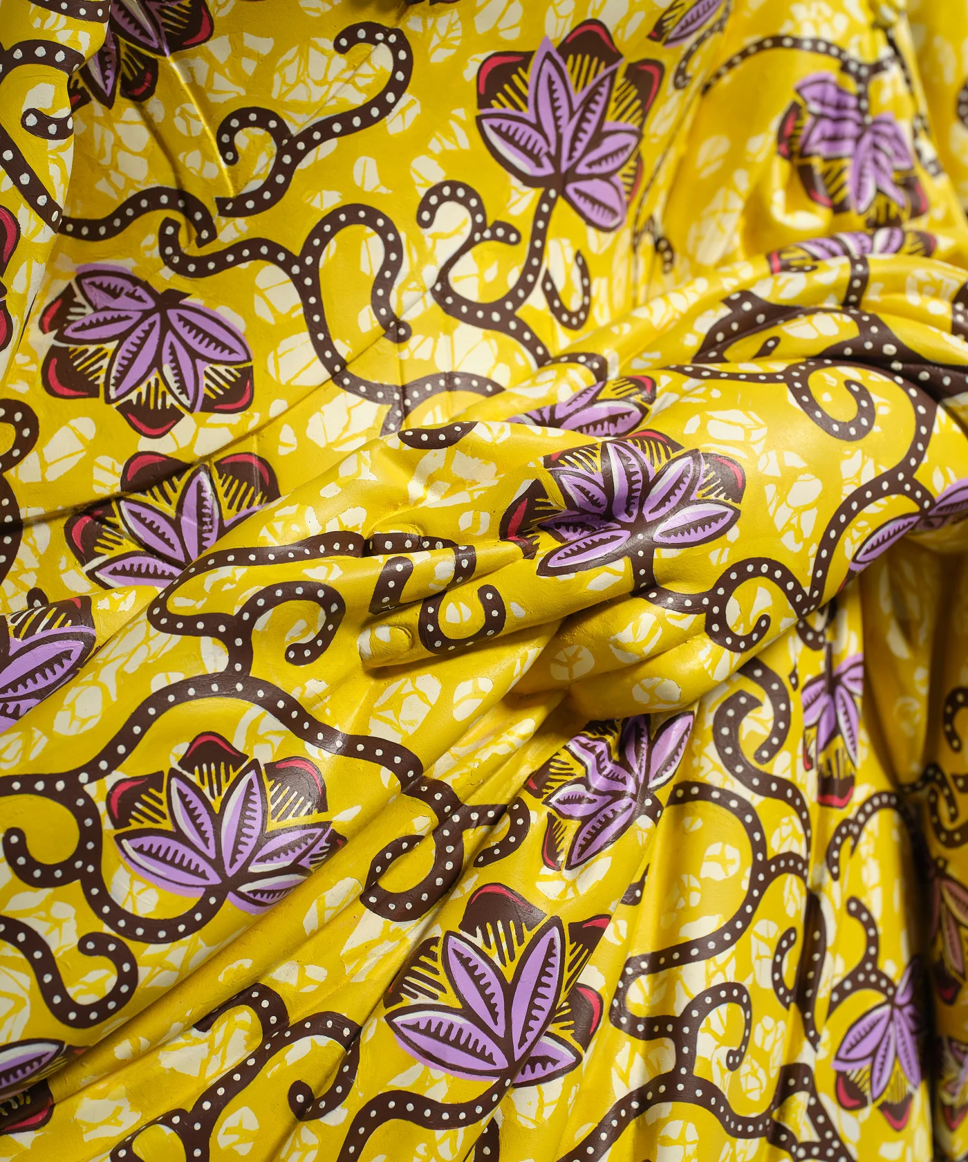 Yinka Shonibare Decolonised Structures (Queen Victoria), 2022