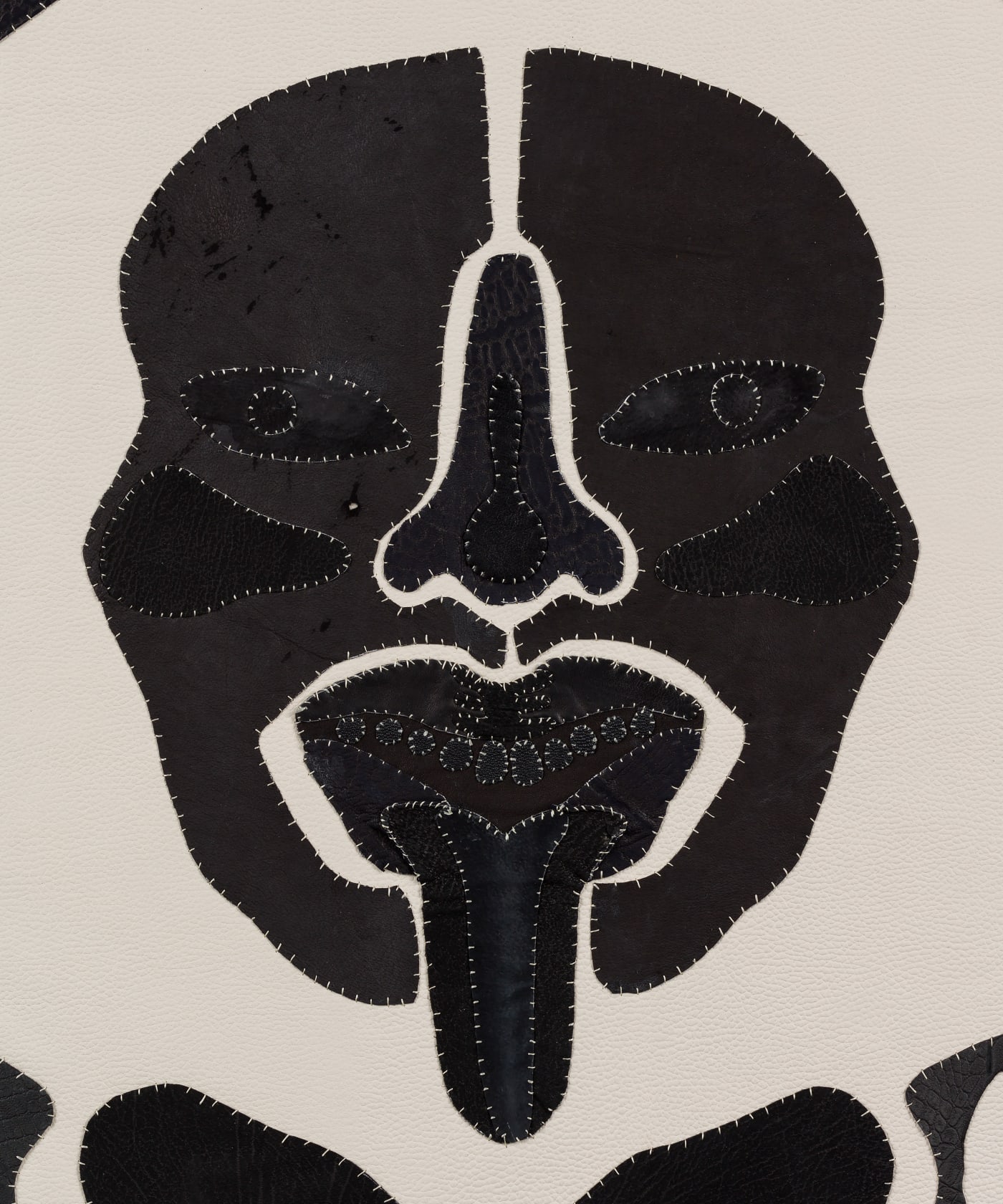 Tau Lewis The leg of the hen, 2020