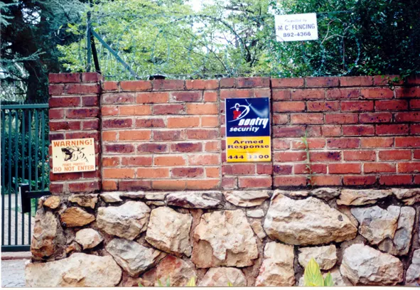 Kendell Geers, Suburbia 5, 1999