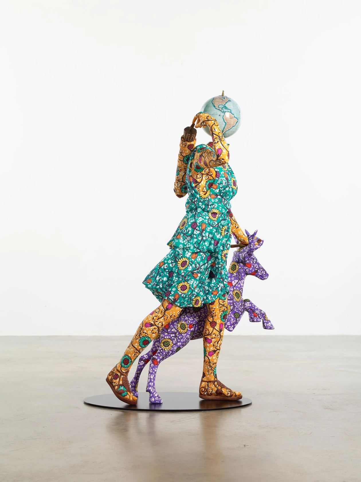 Yinka Shonibare Diana of Versailles, 2019 - 2020