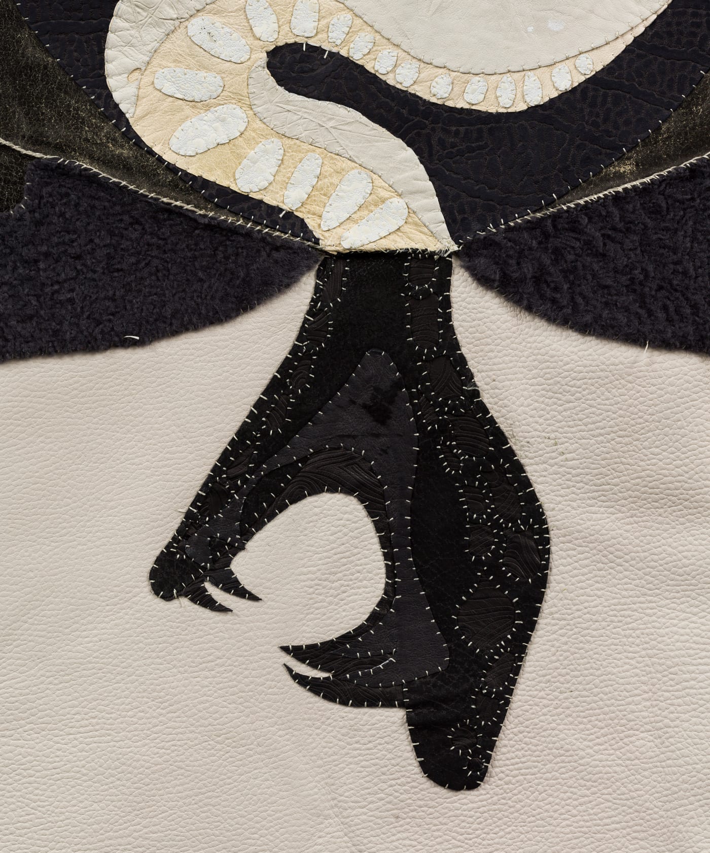 Tau Lewis The leg of the hen, 2020