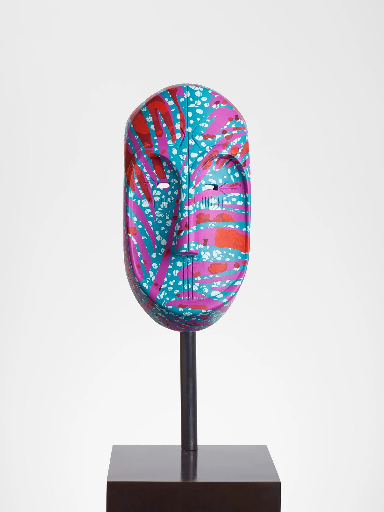 Yinka Shonibare, Hybrid Mask (Fang), 2020 - 2021