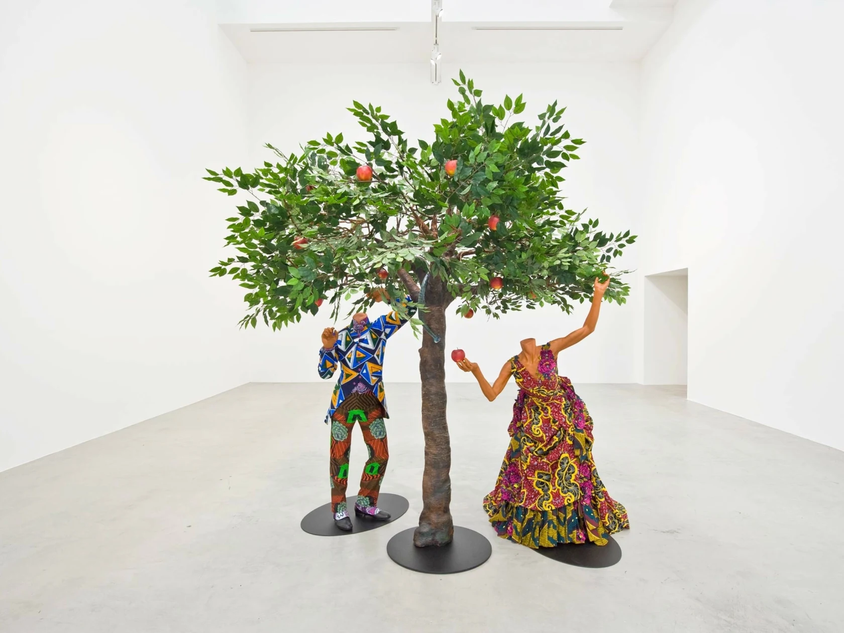 Yinka Shonibare, Adam and Eve, 2013