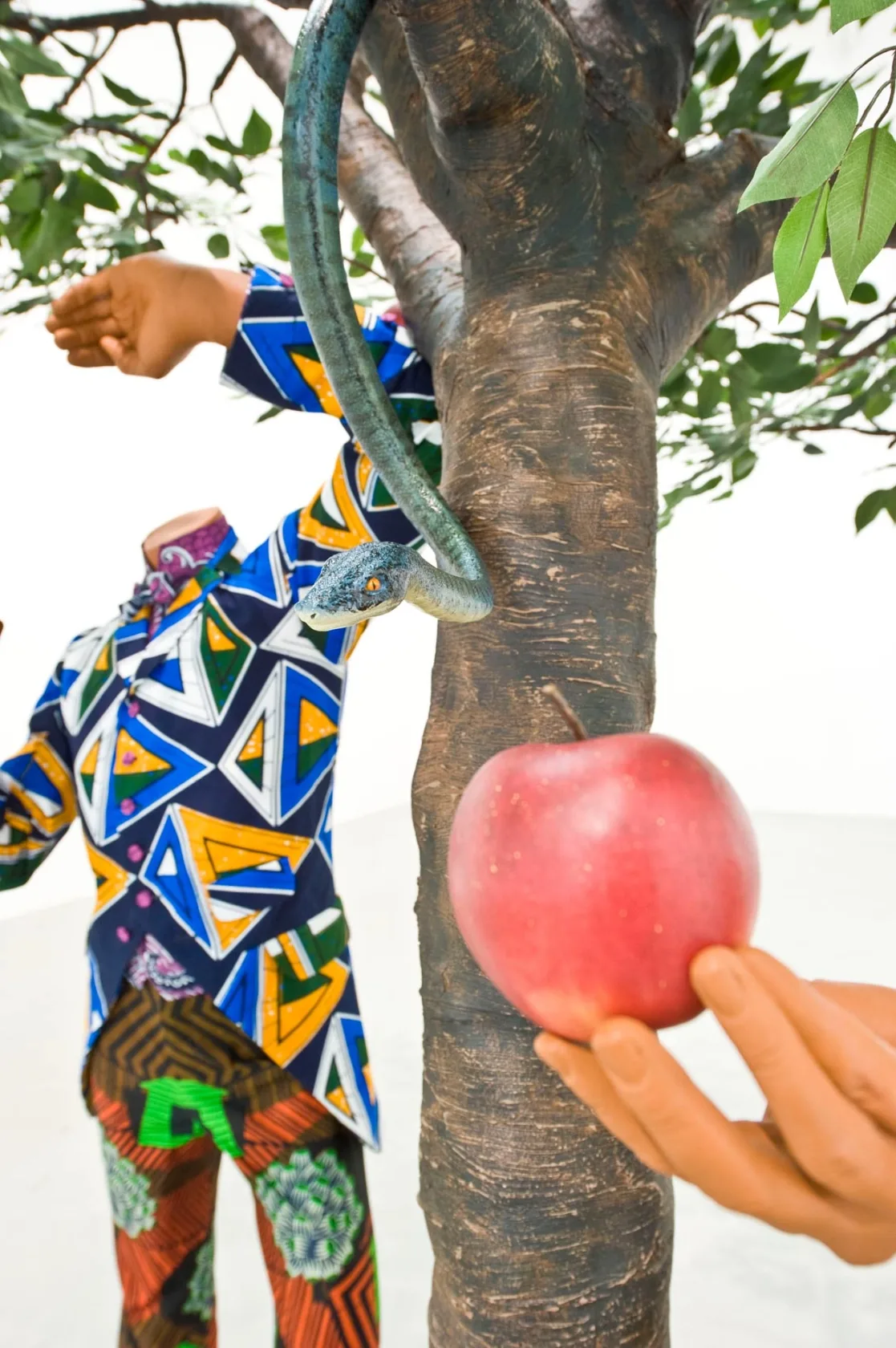 Yinka Shonibare, Adam and Eve, 2013