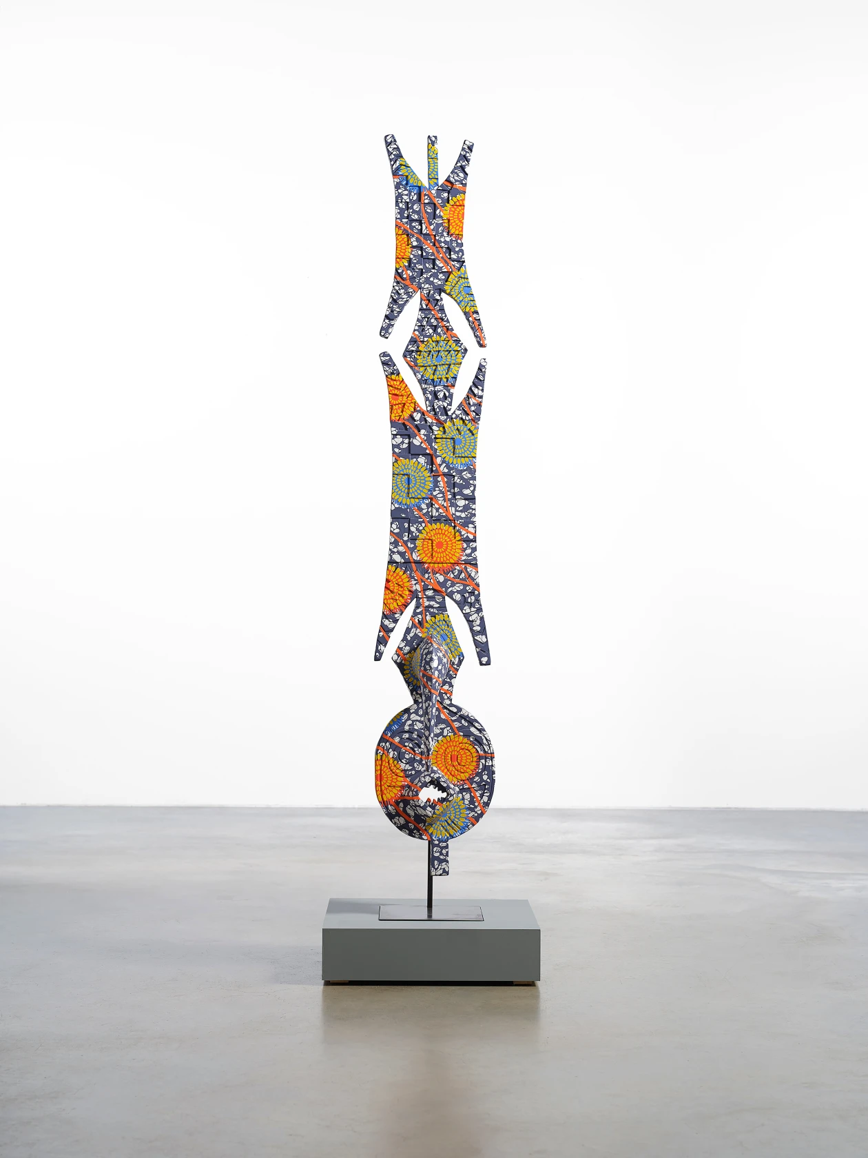 Yinka Shonibare, Hybrid Mask (Nwantantay), 2023