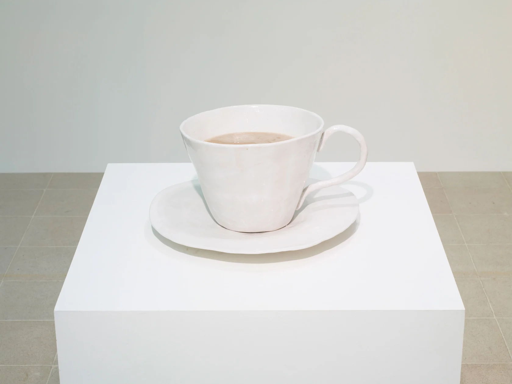 David Shrigley, Very Large Cup of Tea, 2012