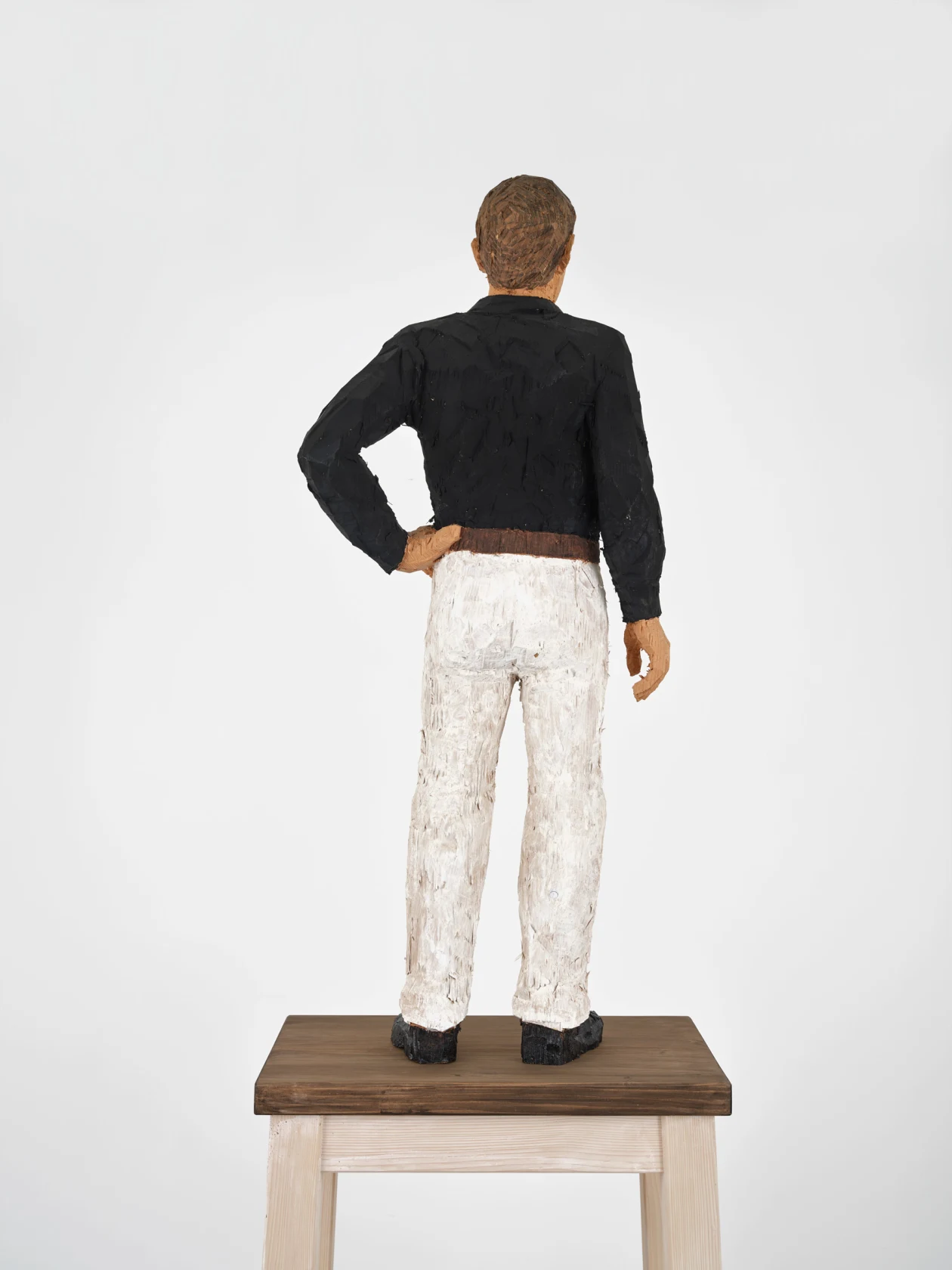 Stephan Balkenhol, Classic man on pedestal, 2019