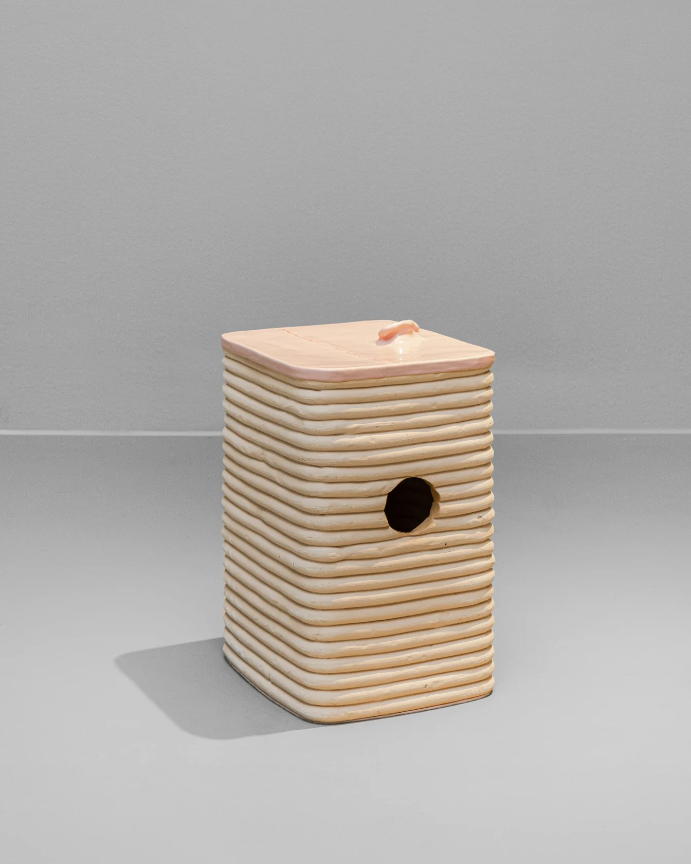 Jonathan Baldock, Earthly Coil (Hearing), 2021